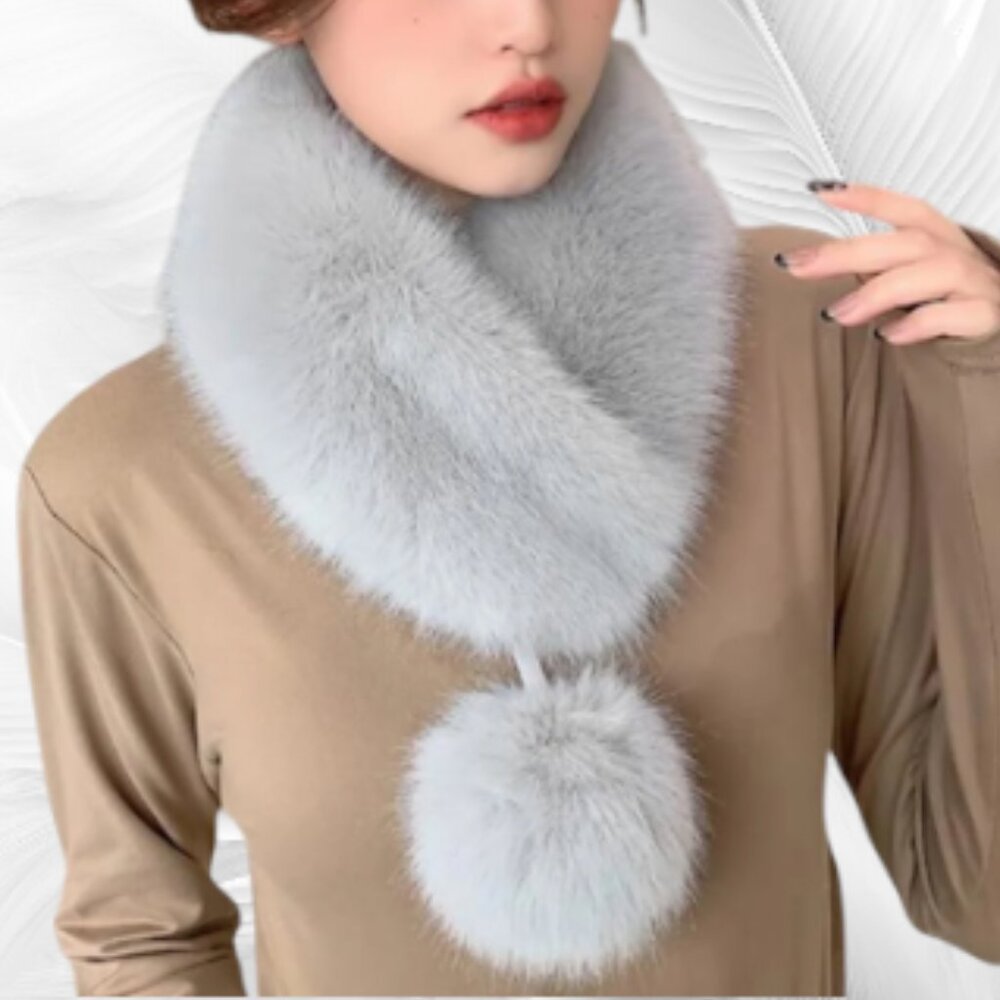 Grey Faux Fur Scarf Collar With Pom Pom – Elegant Winter Wrap for Women